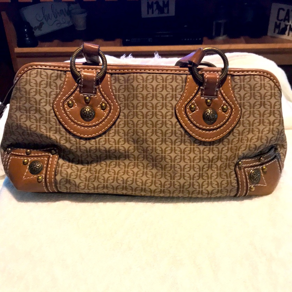 Beautiful small but mighty Fossil purse